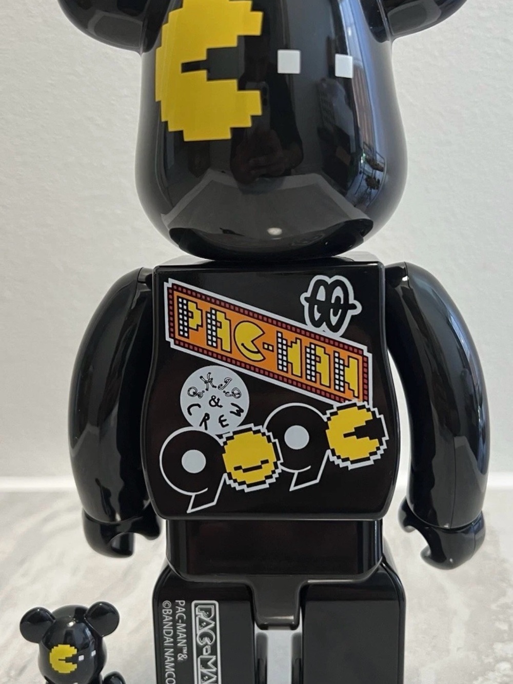 Bearbrick Black Collectible Figure 400% 100%